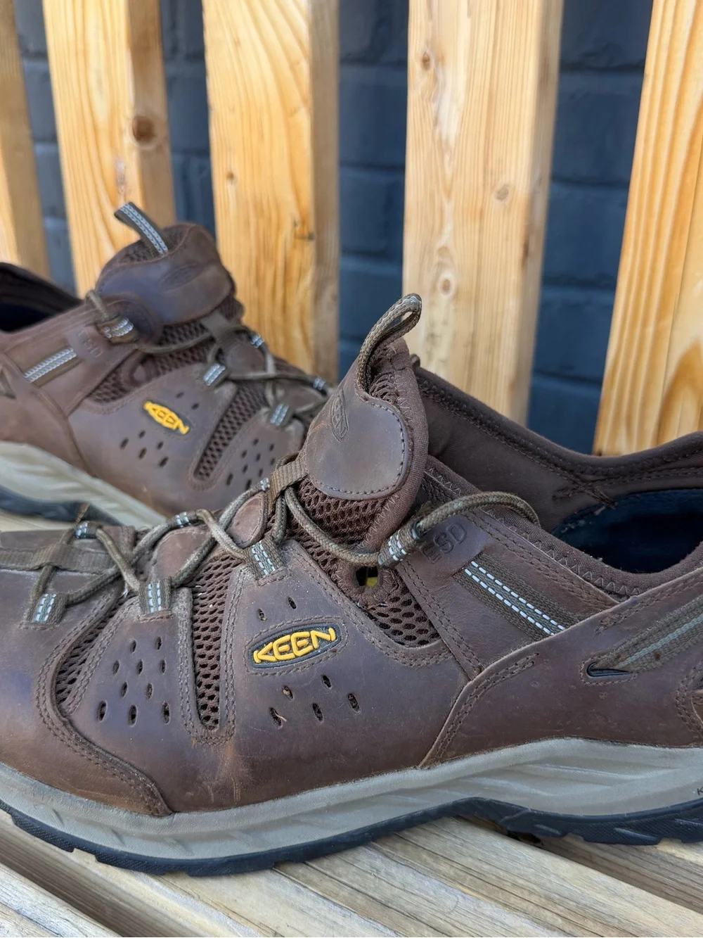 Keen Brown Men’s 14D Leather Trail Sandals with Yellow Logo